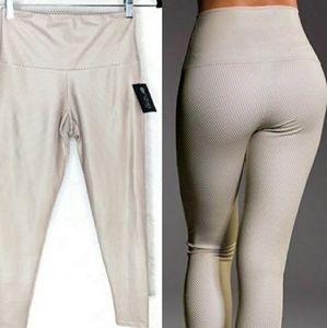 Onzie high basic midi small capri leggings new